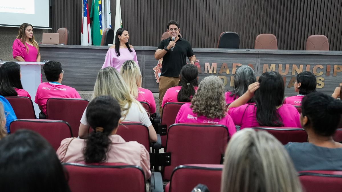 Câmara Municipal de Manaus realiza palestra de conscientização em alusão ao ‘Outubro Rosa’