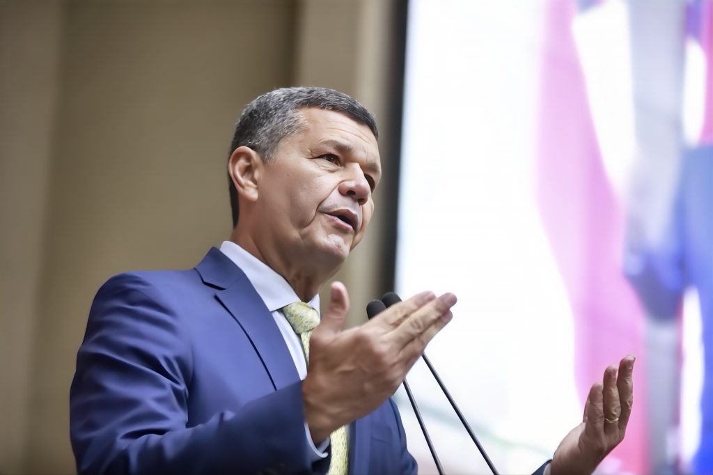 Comandante Dan defende preservação ambiental sem comprometimento da qualidade de vida dos amazonenses