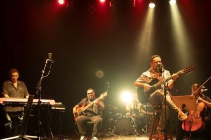 Banzeiro Cabôco apresenta Ludi Sousa e Jorge Dias no Largo de São Sebastião