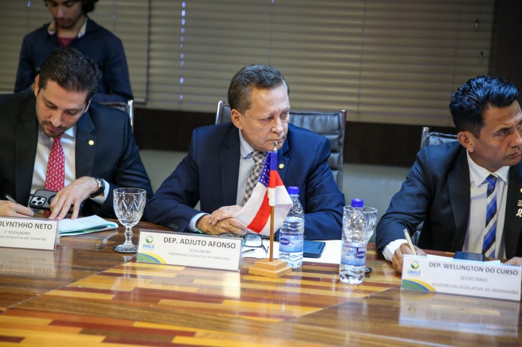 Em Brasília, Adjuto Afonso defende protagonismo dos legislativos estaduais nas discussões nacionais Em Brasília, Adjuto Afonso defende protagonismo dos legislativos estaduais nas discussões nacionais