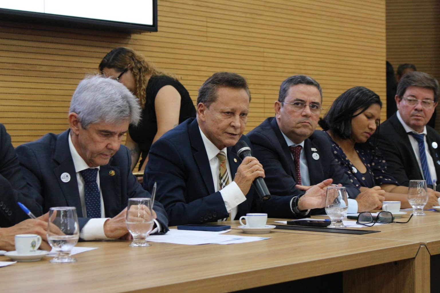 Em Rondônia, Adjuto Afonso reforça apoio ao cooperativismo em sessão sobre o Ano Internacional das Cooperativas 2025 Em Rondônia, Adjuto Afonso reforça apoio ao cooperativismo em sessão sobre o Ano Internacional das Cooperativas 2025