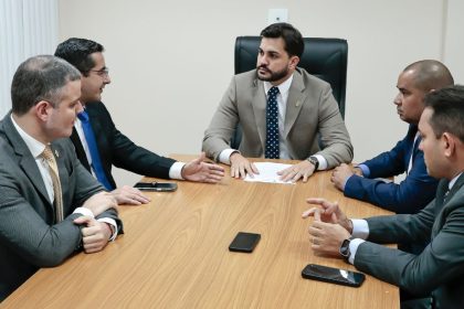 Como presidente da Frente Parlamentar em Defesa da BR-319, Janjão quer ampliar debate entre sociedade e poder público