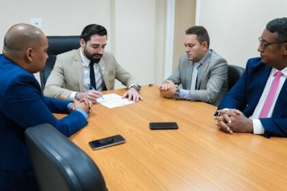 Nova Frente Parlamentar na CMM busca garantir direitos de pessoas com TEA e outras condições atípicas