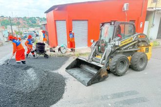 Prefeitura transforma rua do bairro Monte das Oliveiras
