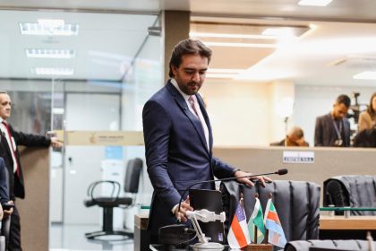 Projeto de Lei do deputado Thiago Abrahim permite mais acessibilidade na divulgação de políticas públicas no Amazonas