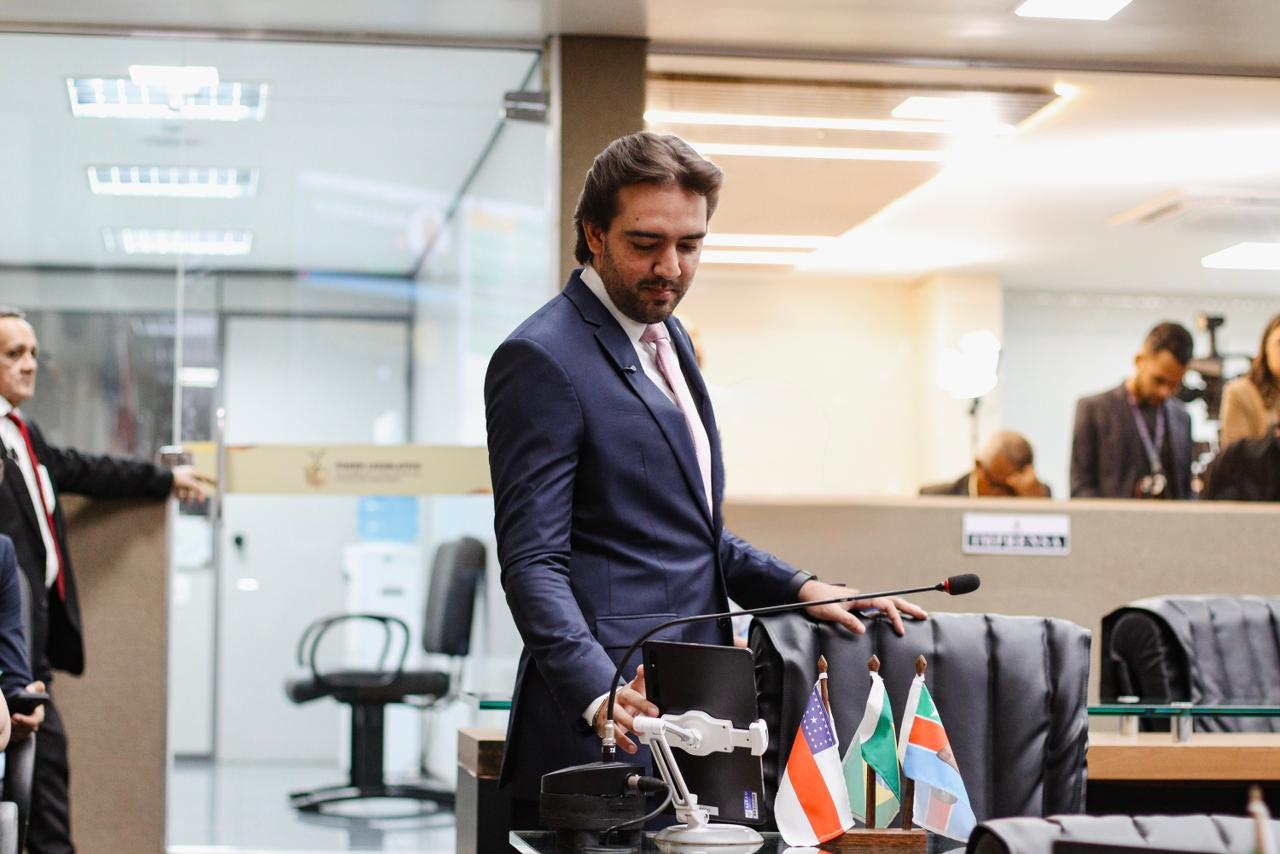 Projeto de Lei do deputado Thiago Abrahim permite mais acessibilidade na divulgação de políticas públicas no Amazonas