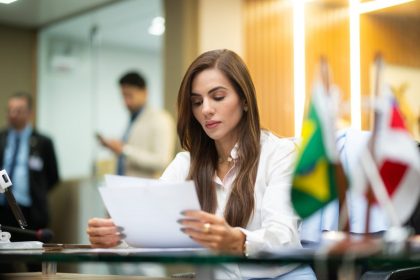 Projetos de Lei sobre tradução e interpretação de Libras, tecnologias agrícolas e fornecimento de protetores auriculares estão em tramitação na Aleam