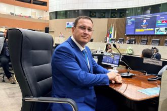 Raiff Matos cobra manutenção em espaços públicos de Manaus