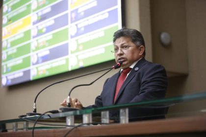 Sinésio destaca justiça tributária com novo imposto de renda