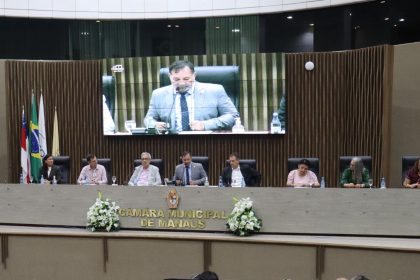Gilmar Nascimento conduz audiência pública sobre a implementação do exame DNA-HPV no SUS