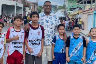 Ivo Neto celebra o Dia das Crianças com comunidade do bairro Santa Luzia