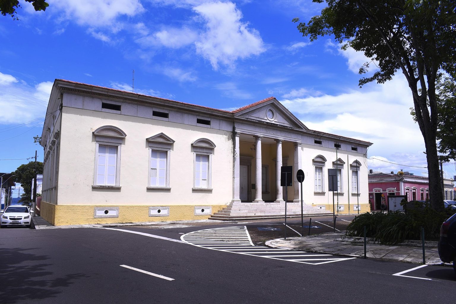 Prefeitura de Manaus promove exposição sobre navegação fluvial no ciclo da borracha no Museu da Cidade