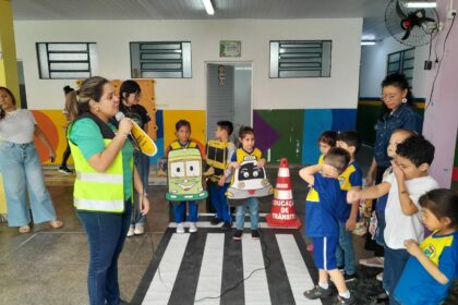 Prefeitura de Manaus promove ação educativa de trânsito em Cmei no Alvorada