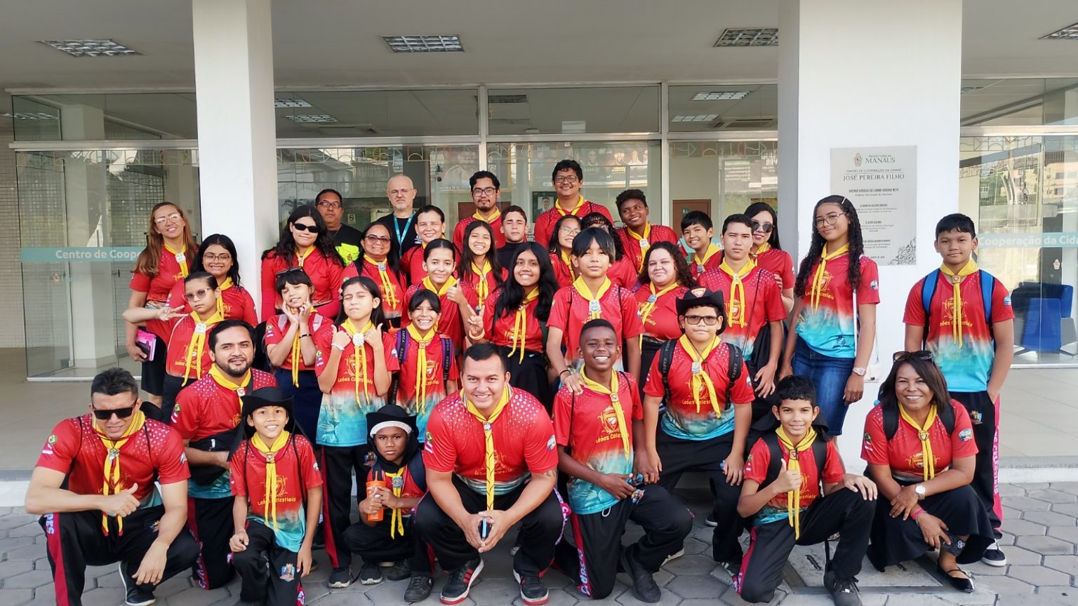 Centro de Cooperação da Cidade recebe visita do Clube de Desbravadores Leões Celestiais