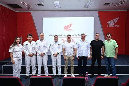 Prefeito David Almeida visita fábrica da Moto Honda da Amazônia