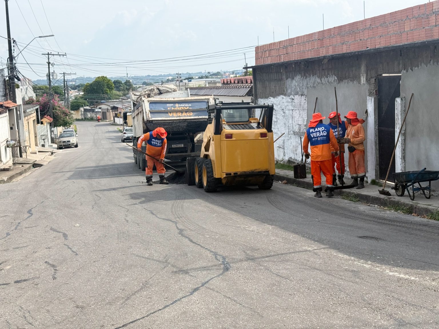 ‘Plano de Verão’ transforma ruas do Japiim e leva mais segurança e mobilidade aos moradores ‘Plano de Verão’ transforma ruas do Japiim e leva mais segurança e mobilidade aos moradores