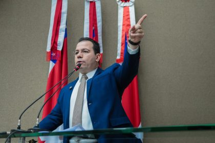 Wilker Barreto questiona prioridades do Governo após Amazonas ocupar último lugar em educação e infraestrutura