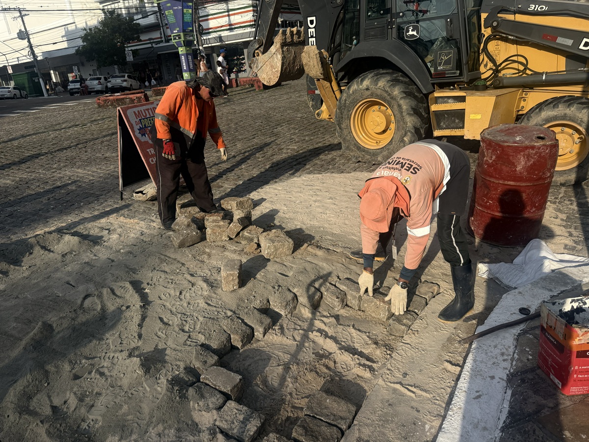 Prefeitura de Manaus revitaliza avenida Eduardo Ribeiro