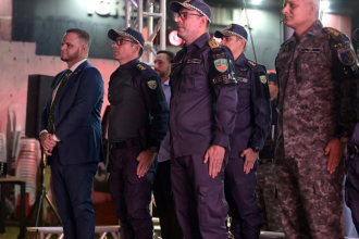 Vereador Aldenor Lima é homenageado com Medalha de Honra das Operações com Cães da Polícia Militar do Amazonas
