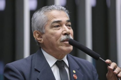 Comissão debate integração entre saberes tradicionais e medicina moderna