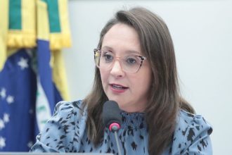 Comissão aprova obrigação de fabricantes em divulgar pontos de coleta para pilhas e eletrônicos Comissão aprova obrigação de fabricantes em divulgar pontos de coleta para pilhas e eletrônicos