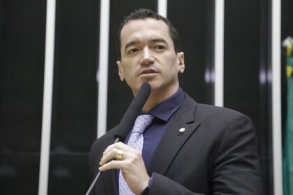 Comissão aprova mudança no Código de Trânsito para aumentar segurança de pedestres com deficiência