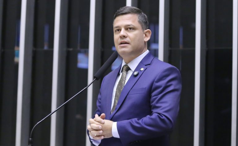 Proposta endurece regras processuais contra réus não localizados