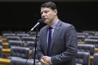 Comissão de Constituição e Justiça aprova síndrome de Tourette como deficiência para fins legais