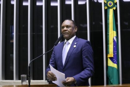 Comissão aprova inclusão de estelionato contra idosos ou pessoas vulneráveis na lista de crimes hediondos