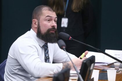 Comissão aprova regras para o uso de drogas apreendidas no treinamento de cães farejadores