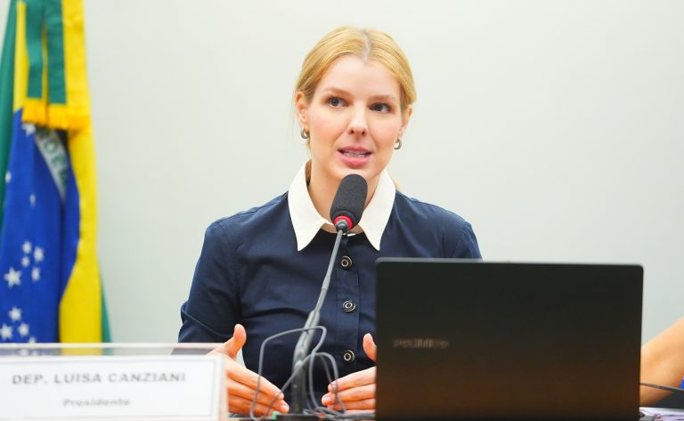 Uso ético da inteligência artificial no mercado financeiro é tema de debate na Câmara Uso ético da inteligência artificial no mercado financeiro é tema de debate na Câmara