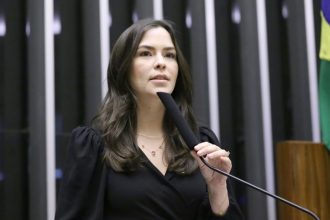 Comissão aprova regras para produção e comercialização de implante cirúrgico