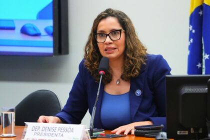 Participantes de debate listam avanços e desafios para a representação feminina na política brasileira