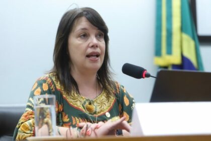 Especialistas defendem fim de perfis para crianças e adolescentes em plataformas digitais