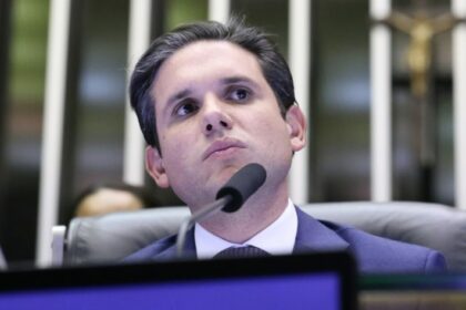 Motta pede apoio do Itamaraty a brasileiros capturados em flotilha rumo a Gaza