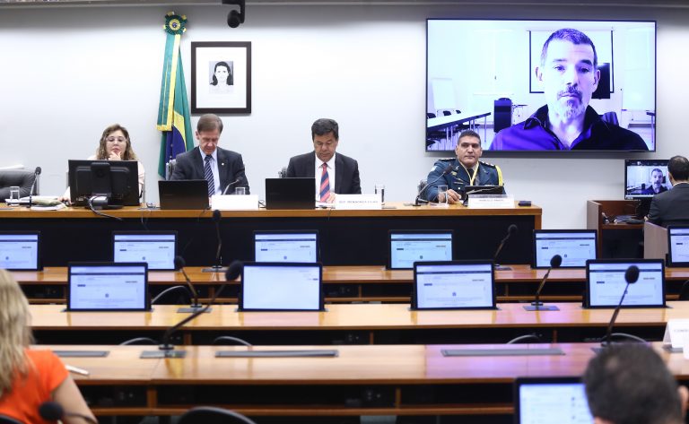 Especialista critica uso “pouco inteligente” da força e defende coordenação federal no combate a crimes mais graves