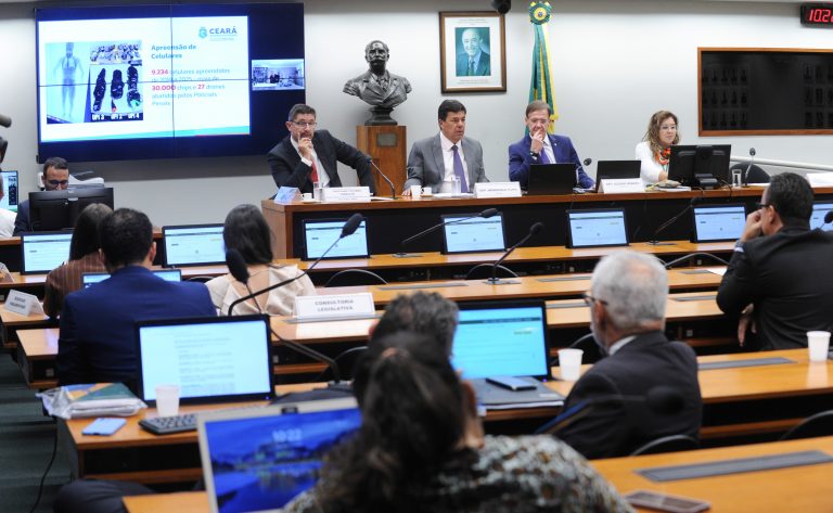 Representantes da polícia penal sugerem medidas para combater o crime organizado em presídios