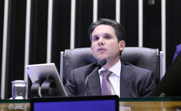 Aprovação de PEC mostra reconhecimento ao trabalho dos agentes comunitários de saúde, diz Motta