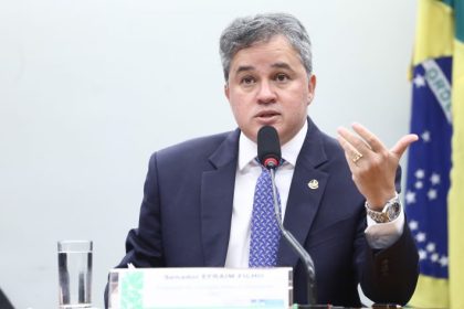 Comissão de Orçamento adia votação do projeto da Lei de Diretrizes Orçamentárias 2026