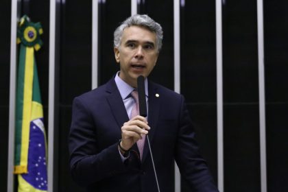 Câmara aprova projeto que prevê planos de ação e metas para primeira infância