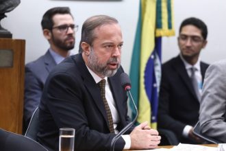 Brasil quer fim dos gastos socioambientais de Itaipu a partir de 2027, diz ministro