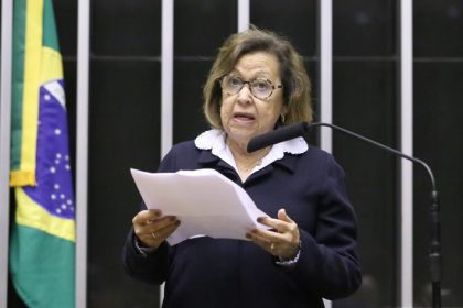 Câmara aprova projeto que exige uso de linguagem simples na comunicação de órgãos públicos