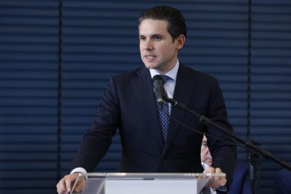 Motta cita notícia sobre plano de atentado contra promotor e defende “resposta firme” no combate ao crime organizado
