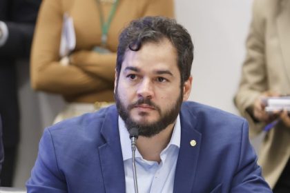 Comissão aprova projeto que considera assistência aos animais como serviço voluntário