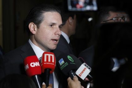 Câmara deve votar hoje projeto contra adulteração de bebidas, diz Hugo Motta