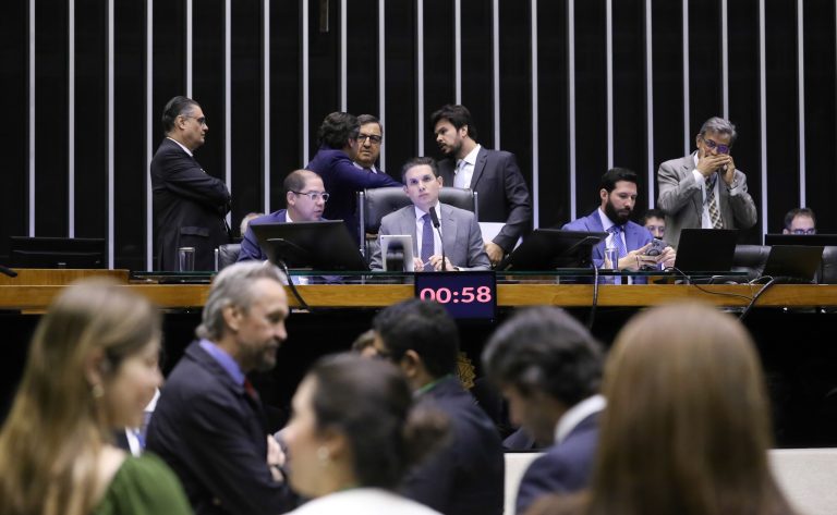 MP aprovada permite a consumidores ingressar no mercado livre de energia