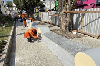 Prefeitura de Manaus revitaliza praça dos Remédios