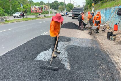 Prefeitura de Manaus leva asfalto ao bairro Coroado