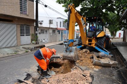 PMM realiza recuperação de rede de drenagem no Adrianópolis