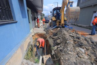 Prefeitura de Manaus executa manutenção em galeria subterrânea no bairro Novo Aleixo
